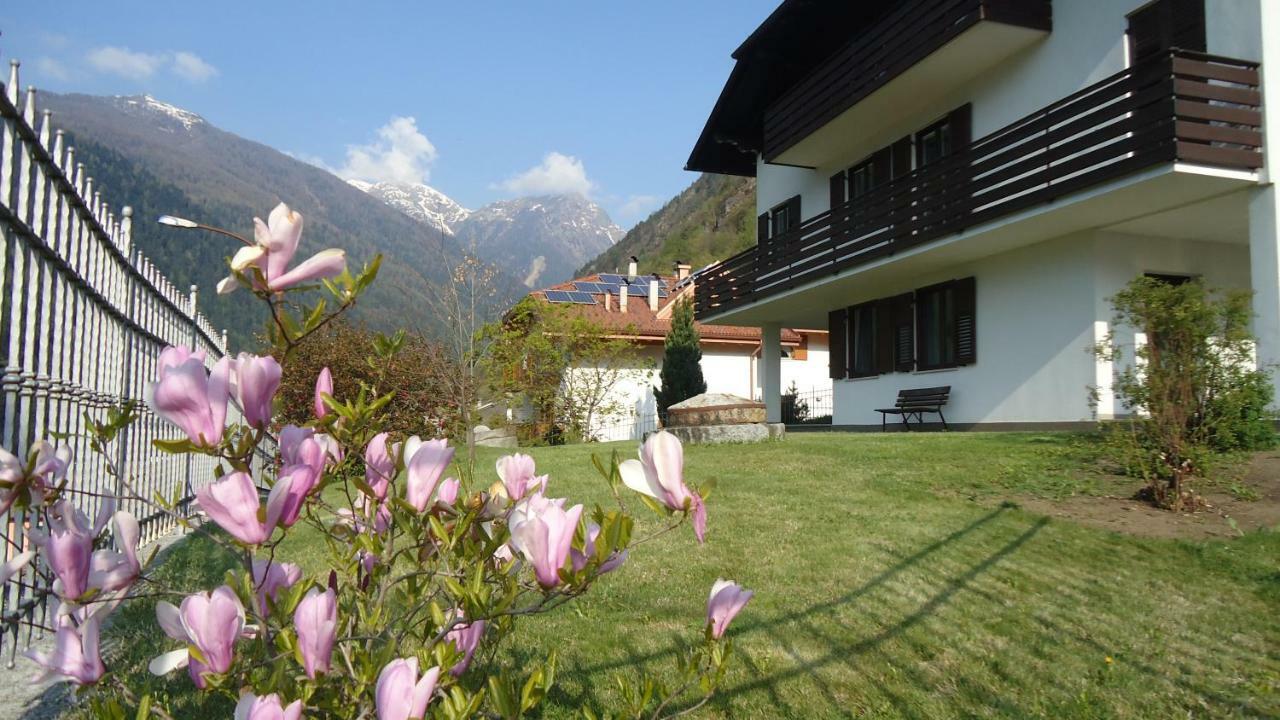Casa Gregori Apartment Malè Екстериор снимка