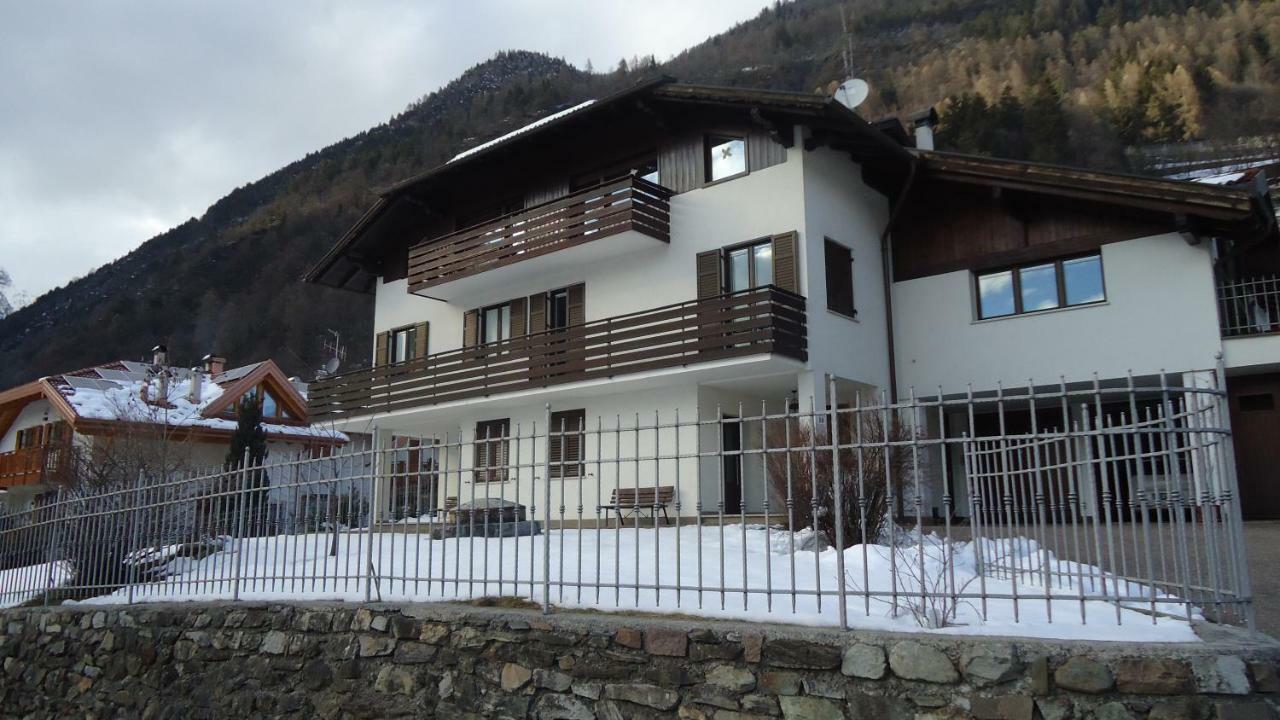 Casa Gregori Apartment Malè Екстериор снимка